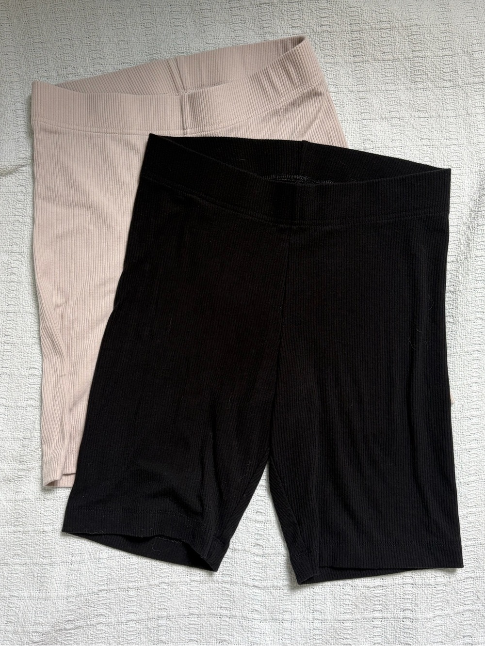 Old Navy 2 Ribbed Bike Shorts, Small